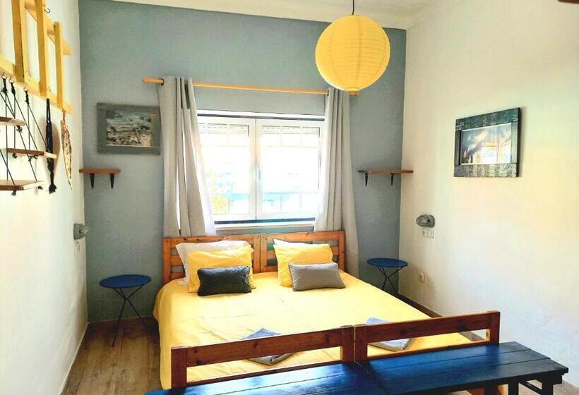 פנסיון Ethic Surf House