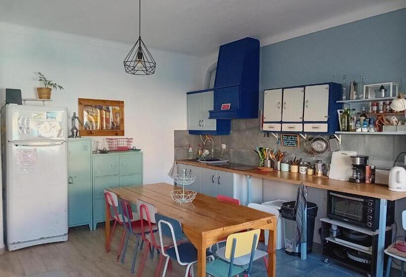 פנסיון Ethic Surf House