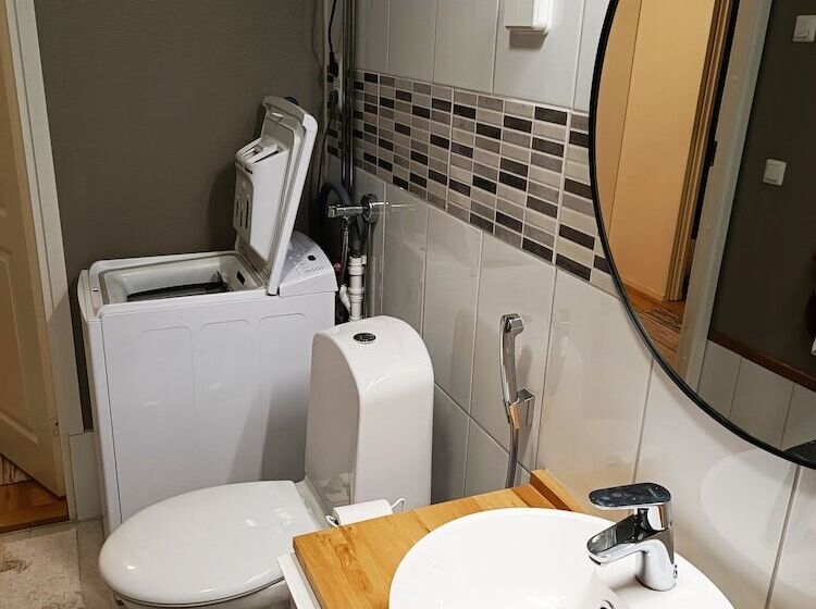 膳宿费 Firsthome Guesthouse