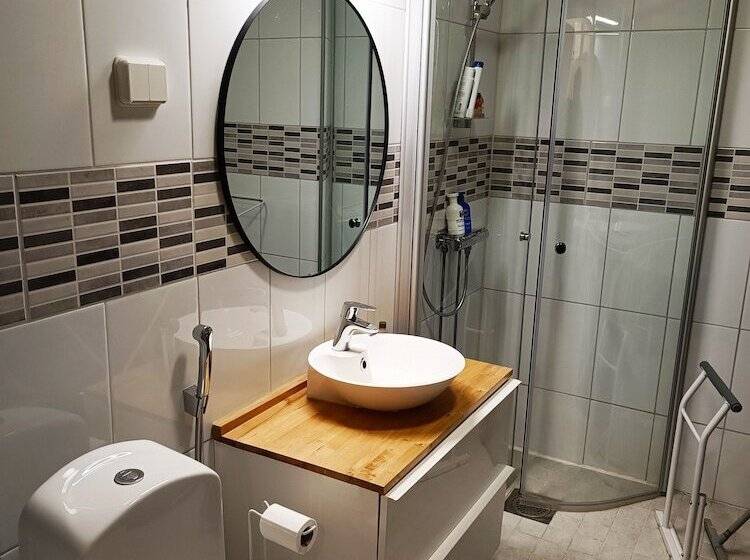 膳宿费 Firsthome Guesthouse