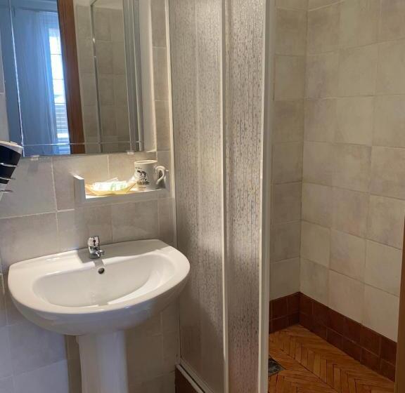 پانسیون Paste&cannola