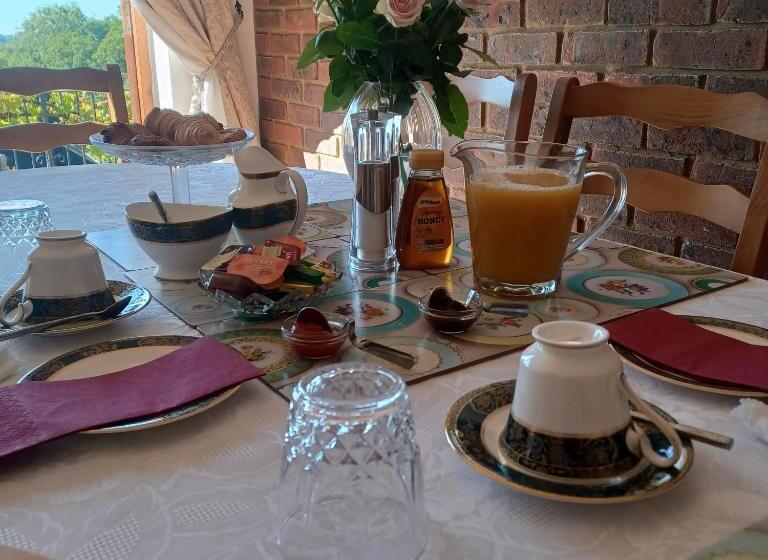 Woodpeckers Cottage B&b