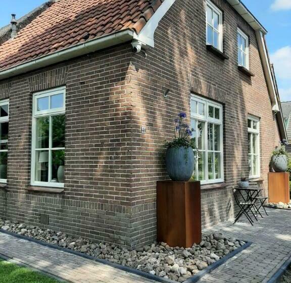 مبيت وإفطار Bed En Breakfast Gees