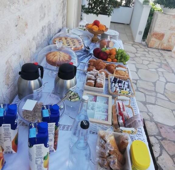 צימר Dimora San Quirico   Rooms & Food