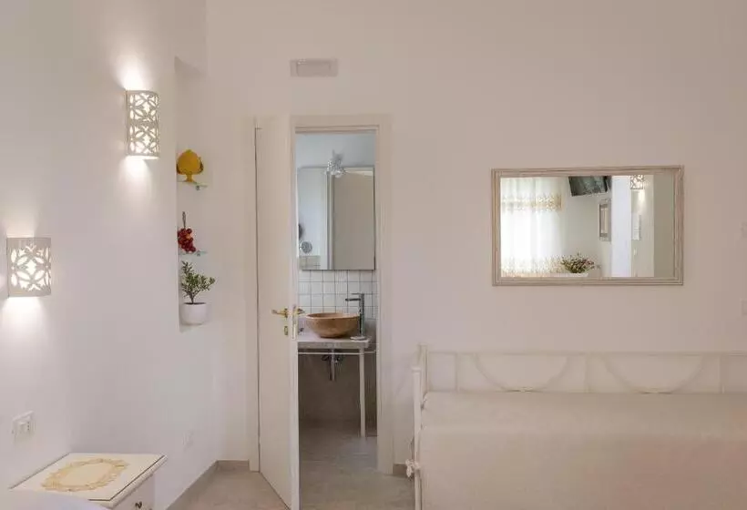 ベッドアンドブレックファースト Dimora San Quirico   Rooms & Food