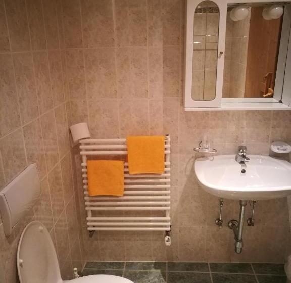 مبيت وإفطار Stauders Zimmer Und Ferienwohnungen