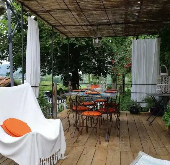 Aamiaismajoitus (B&B) La Maison D Anna Chambres D Hôtes