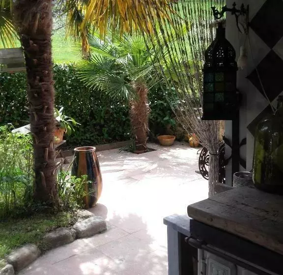 Aamiaismajoitus (B&B) La Maison D Anna Chambres D Hôtes