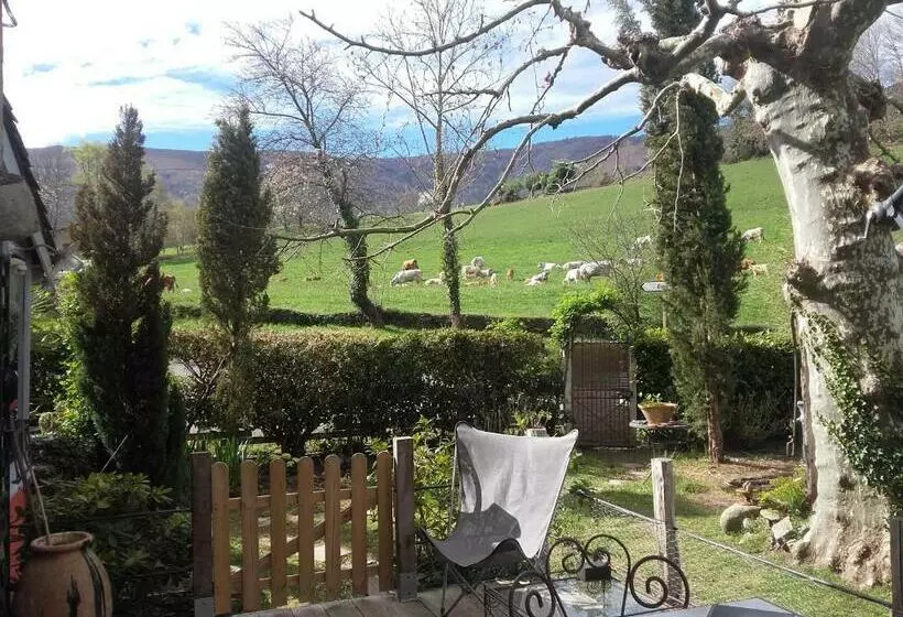 Aamiaismajoitus (B&B) La Maison D Anna Chambres D Hôtes