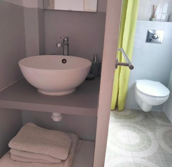 住宿加早餐 La Pinède Du Lac