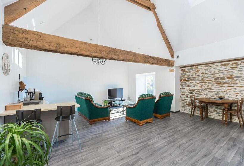 민박 Les Colombes De La Baie Du Mont Saint Michel