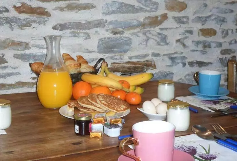 Aamiaismajoitus (B&B) Les Colombes De La Baie Du Mont Saint Michel