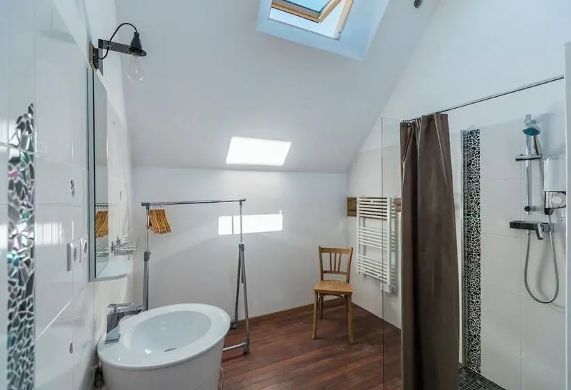 ベッドアンドブレックファースト Les Colombes De La Baie Du Mont Saint Michel