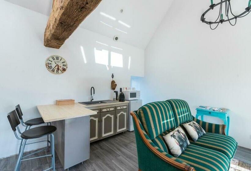 민박 Les Colombes De La Baie Du Mont Saint Michel