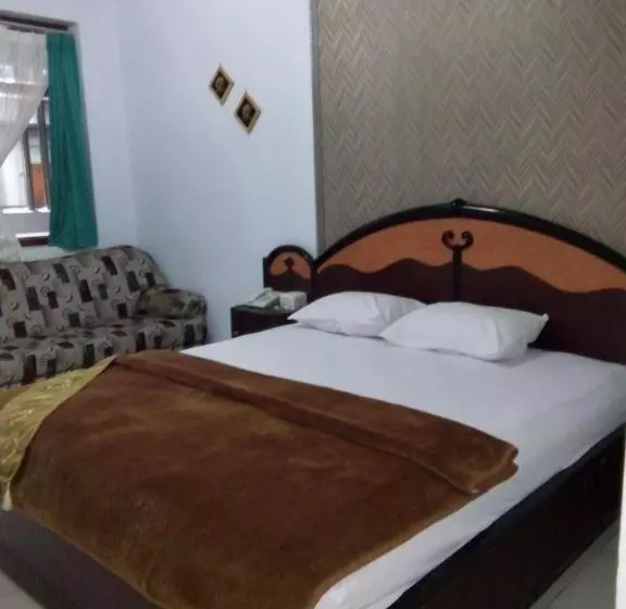 Otel New Merdeka