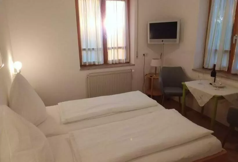 Majatalo Gästehaus Truckenbrodt