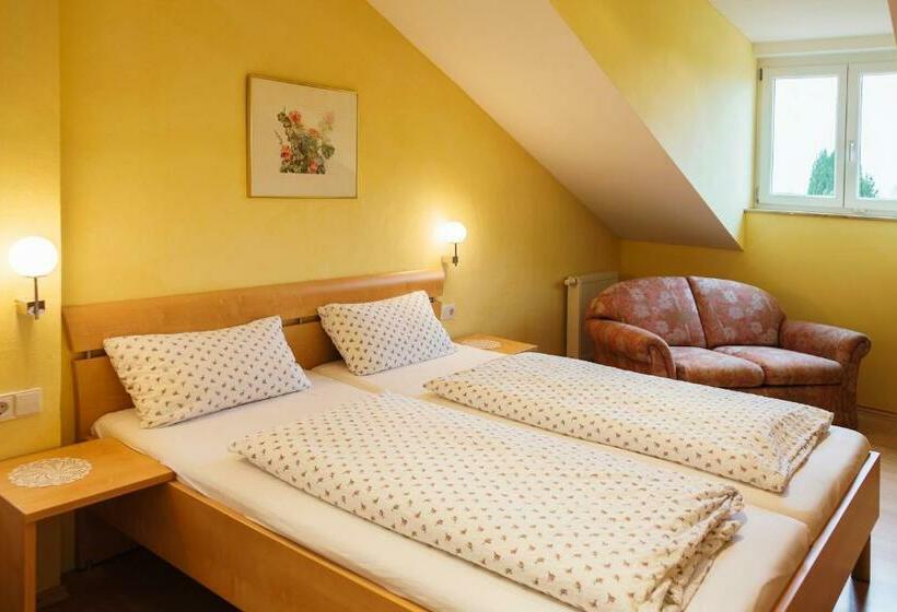 Пансион Gästehaus Truckenbrodt