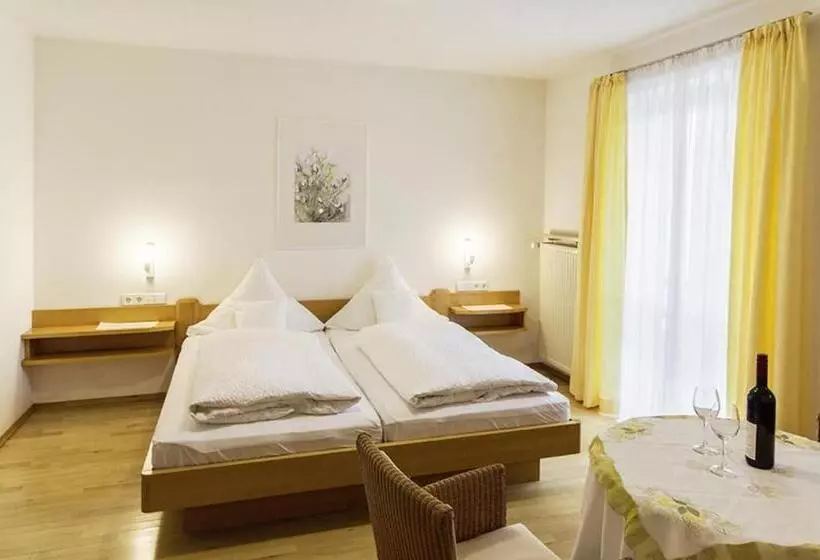 Majatalo Gästehaus Truckenbrodt