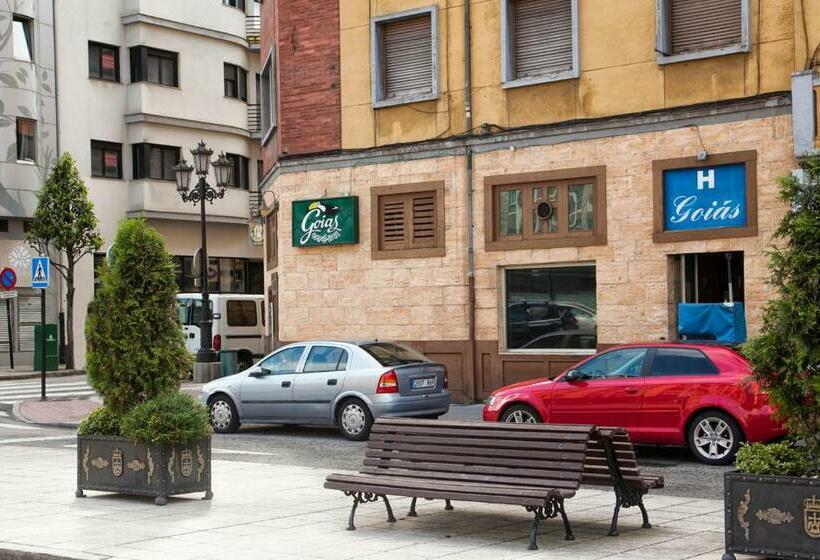 ペンション Hostal Goias