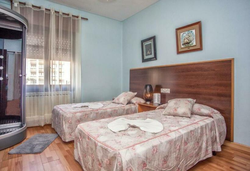 ペンション Hostal Goias