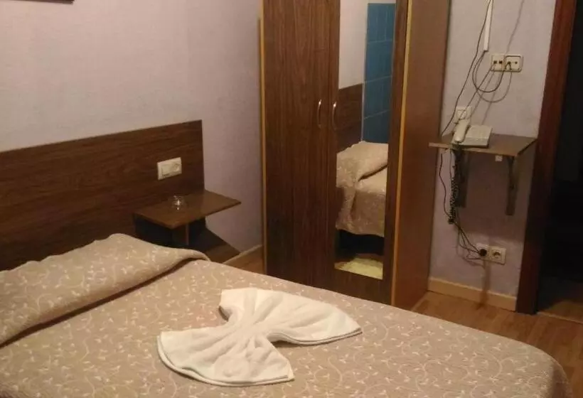 Majatalo Hostal Goias