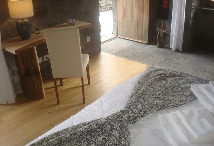 پانسیون Pico Formoso Vínea Lava Alojamentos Pico