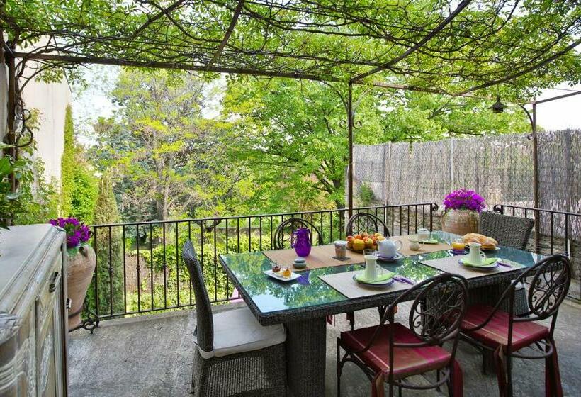 مبيت وإفطار La Pergola