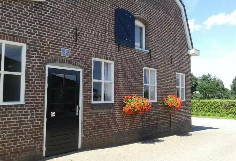 ベッドアンドブレックファースト Langs De Maas