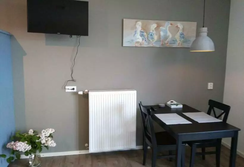 ベッドアンドブレックファースト Langs De Maas