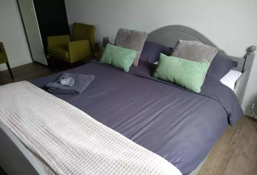 ベッドアンドブレックファースト Langs De Maas