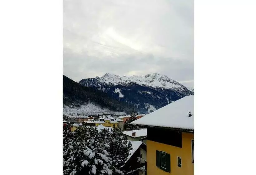 ベッドアンドブレックファースト Pension Charlotte