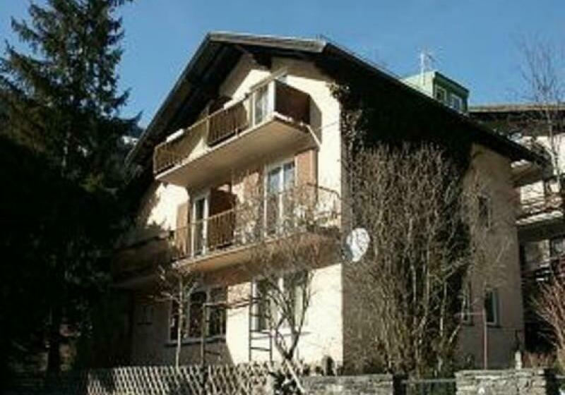 تختخواب و صبحانه Pension Charlotte