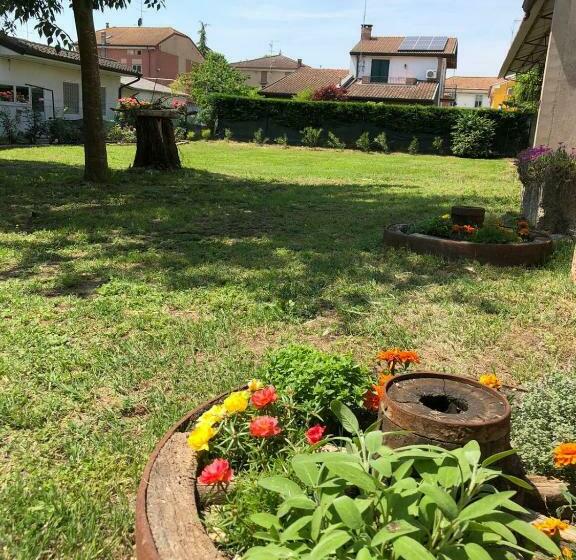 בית מלון כפרי Ai Tigli