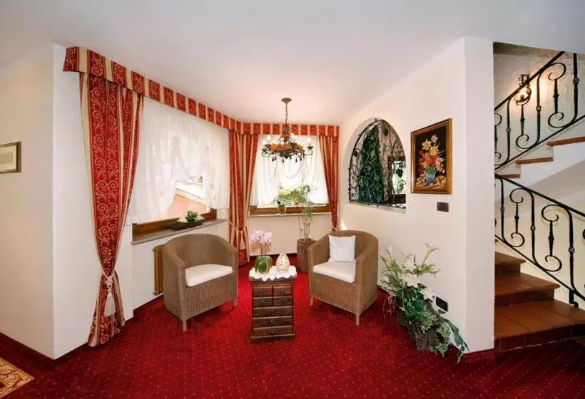 هتل Garni Vigilhof