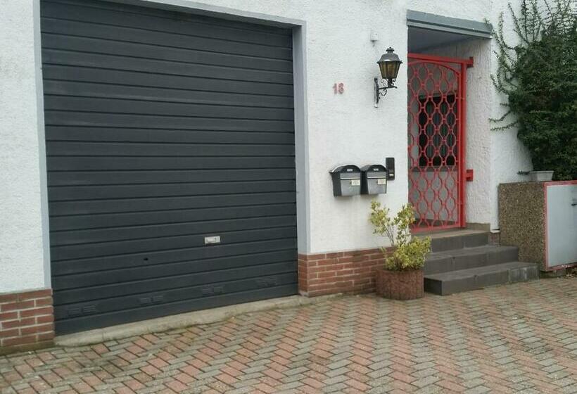 פנסיון Haus Nähe Flughafen Und Messe