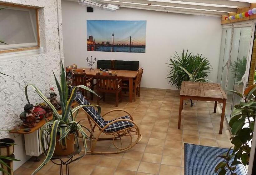 פנסיון Haus Nähe Flughafen Und Messe