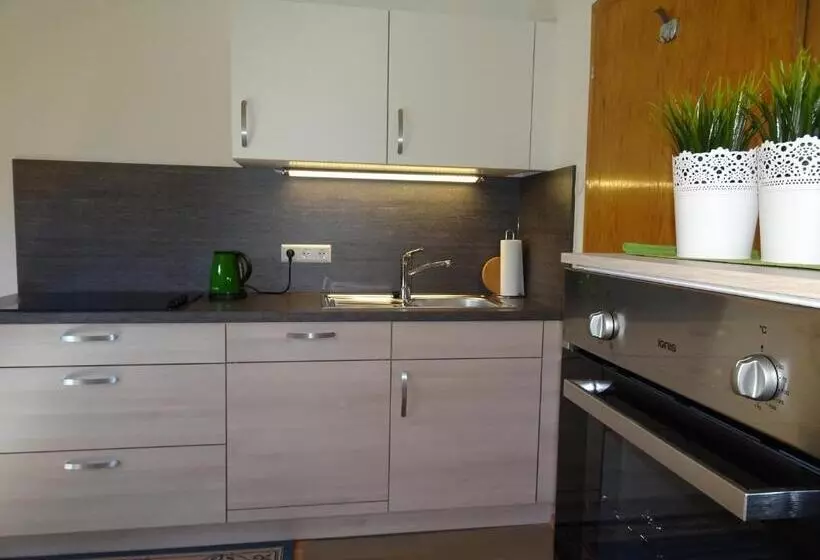 ペンション Lasserhof