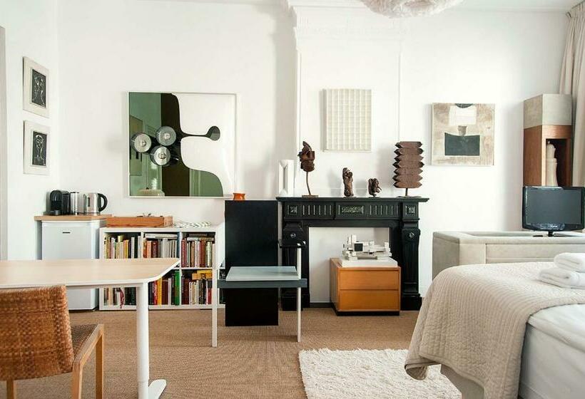 ペンション The Market Retreat