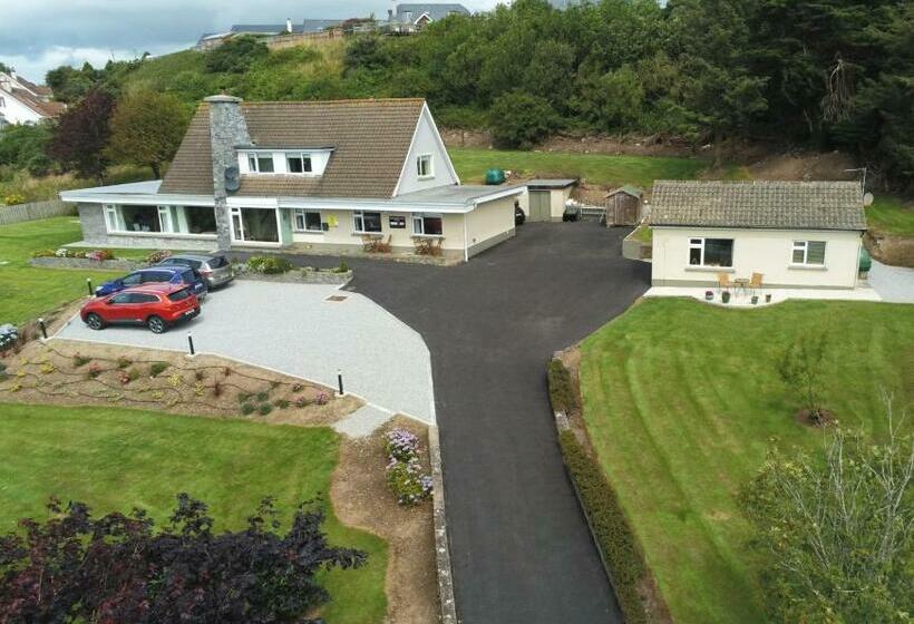 Summerfield Lodge B&b