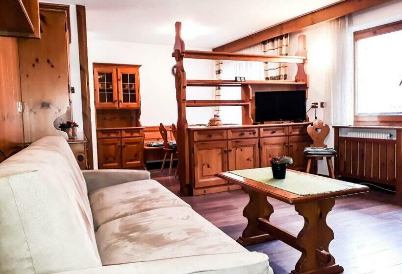 住宿加早餐  Beb Sas Da Rocia