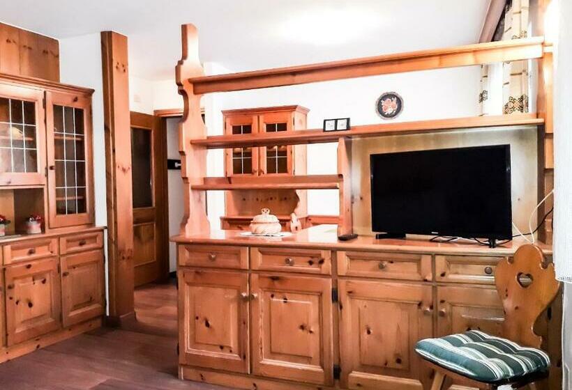 住宿加早餐  Beb Sas Da Rocia