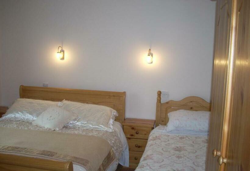 ベッドアンドブレックファースト Golden Rose House