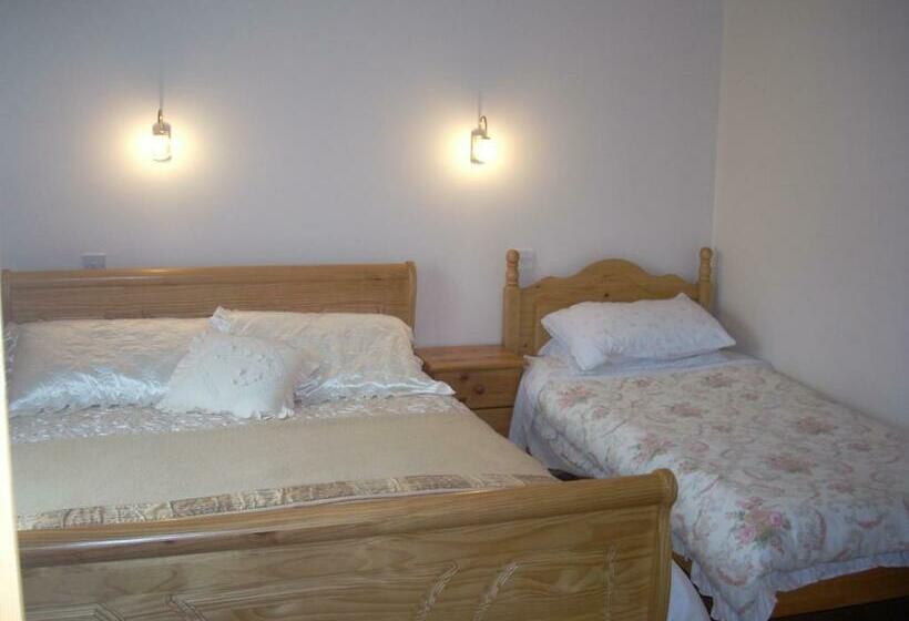 ベッドアンドブレックファースト Golden Rose House