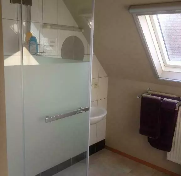 Aamiaismajoitus (B&B) Varlet Farm