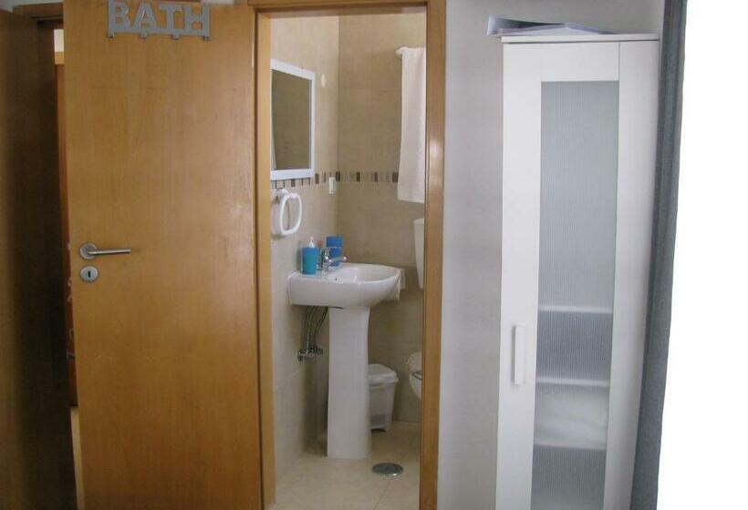 پانسیون Galega Guest House