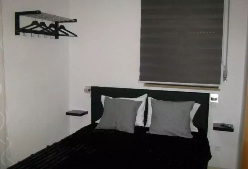 ペンション Galega Guest House