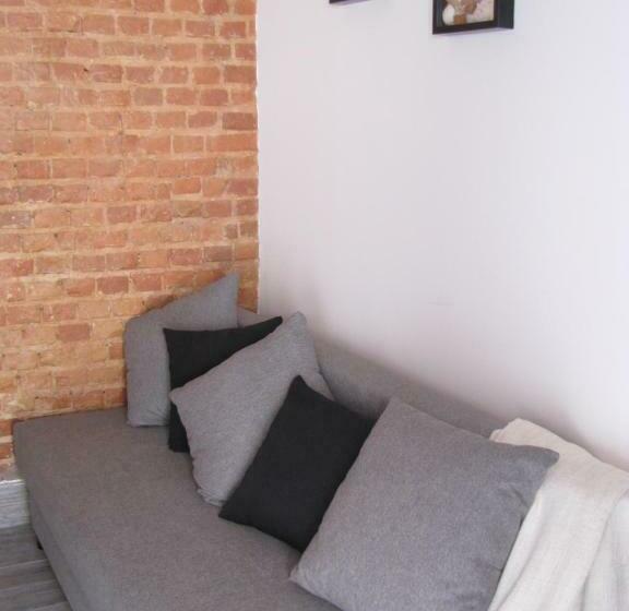 پانسیون Galega Guest House