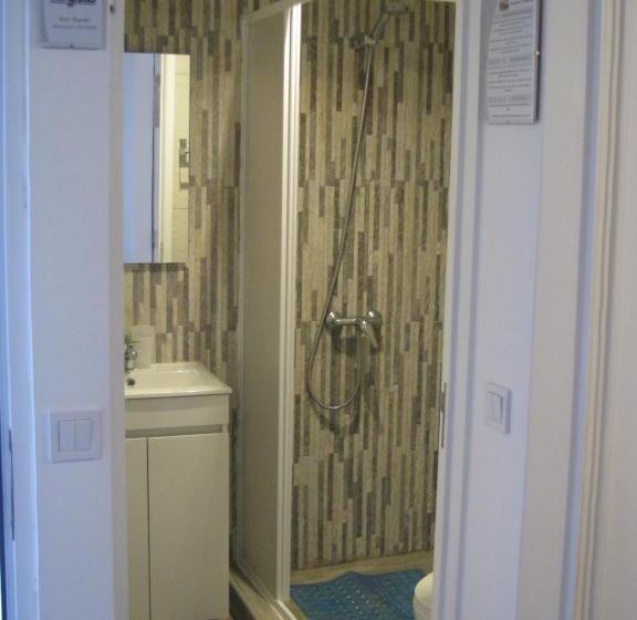 پانسیون Galega Guest House