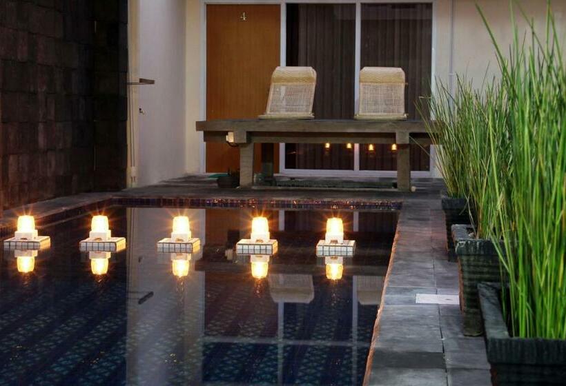 펜션 Green Leaf Guest House By Sinergi