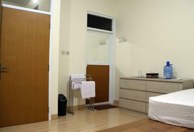 펜션 Green Leaf Guest House By Sinergi